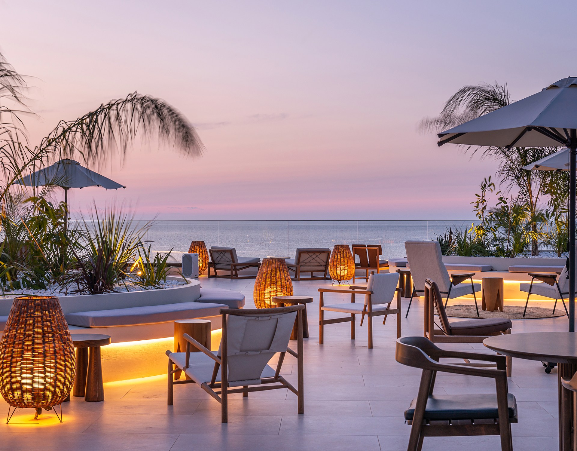 Isla Brown Corinthia Resort & Spa, Curio Collection by Hilton - Terrace sunset