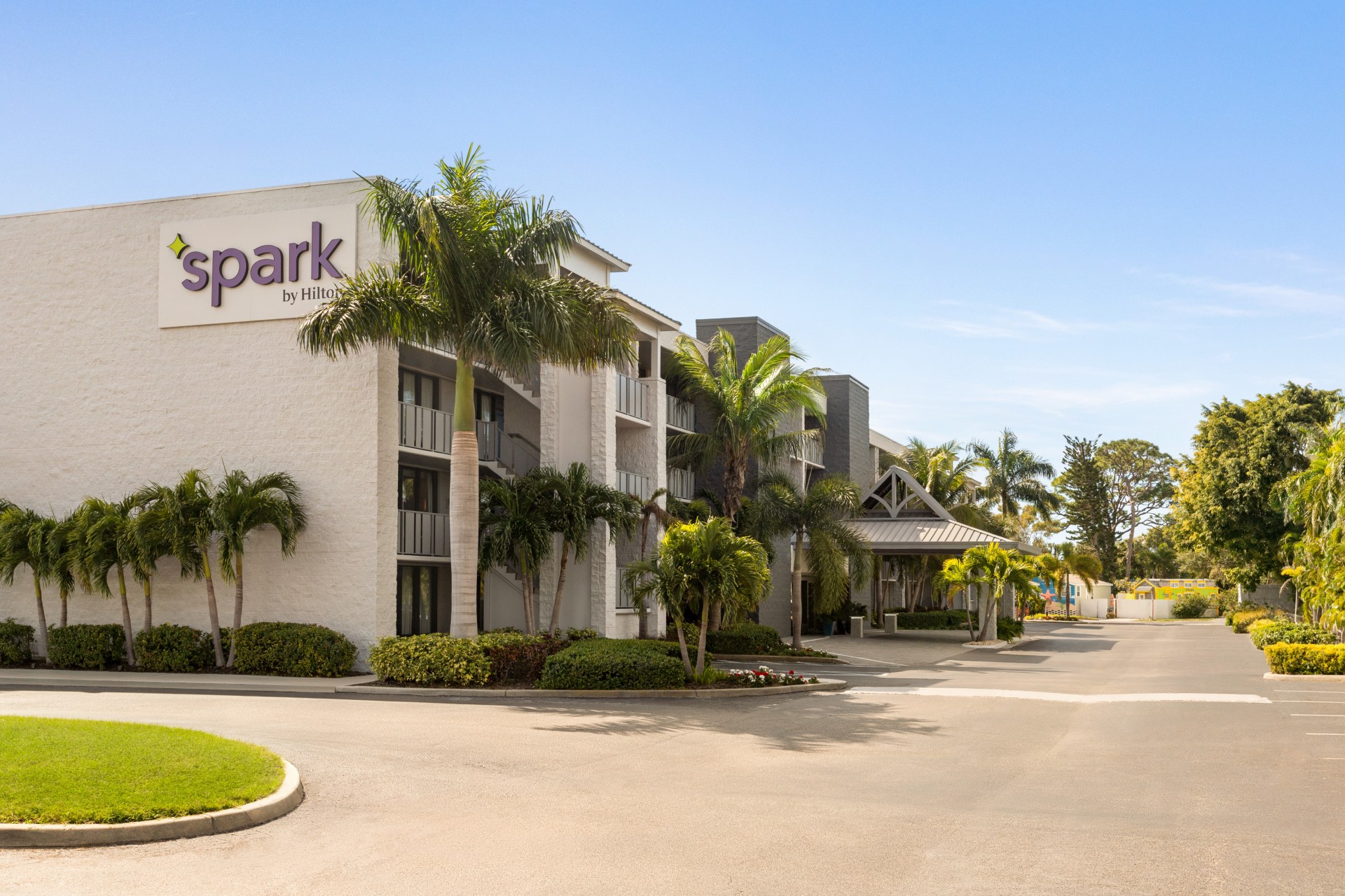 Spark by Hilton Sarasota Siesta Key Gateway_Exterior