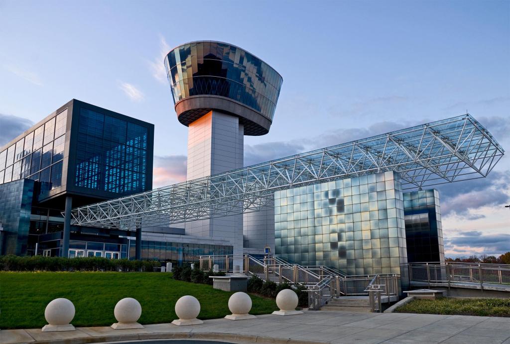 Smithsonian National Air and Space Museum’s Steven F. Udvar Hazy-Center - Exterior