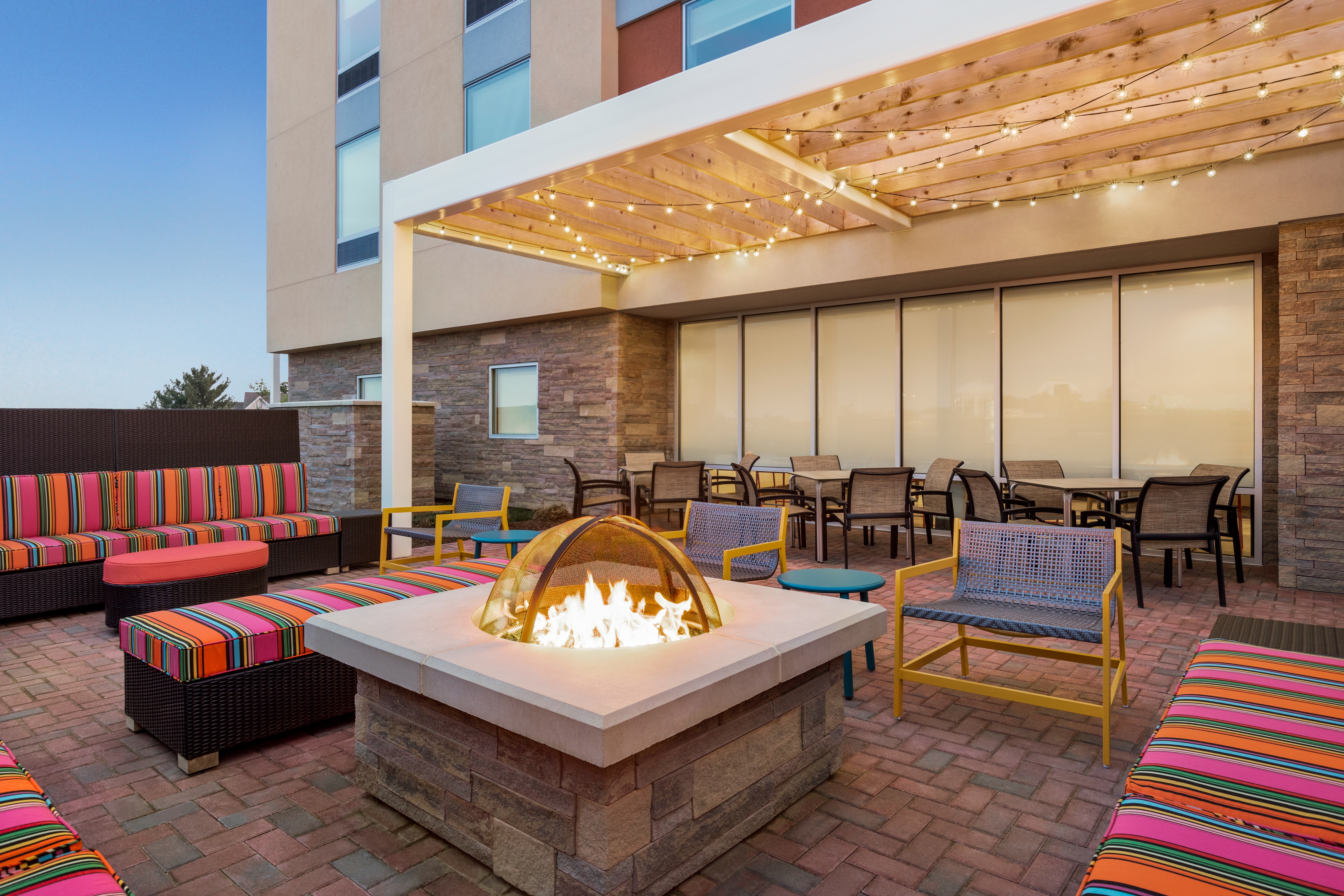 Home2 Suites by Hilton Leesburg - Outdoor Patio