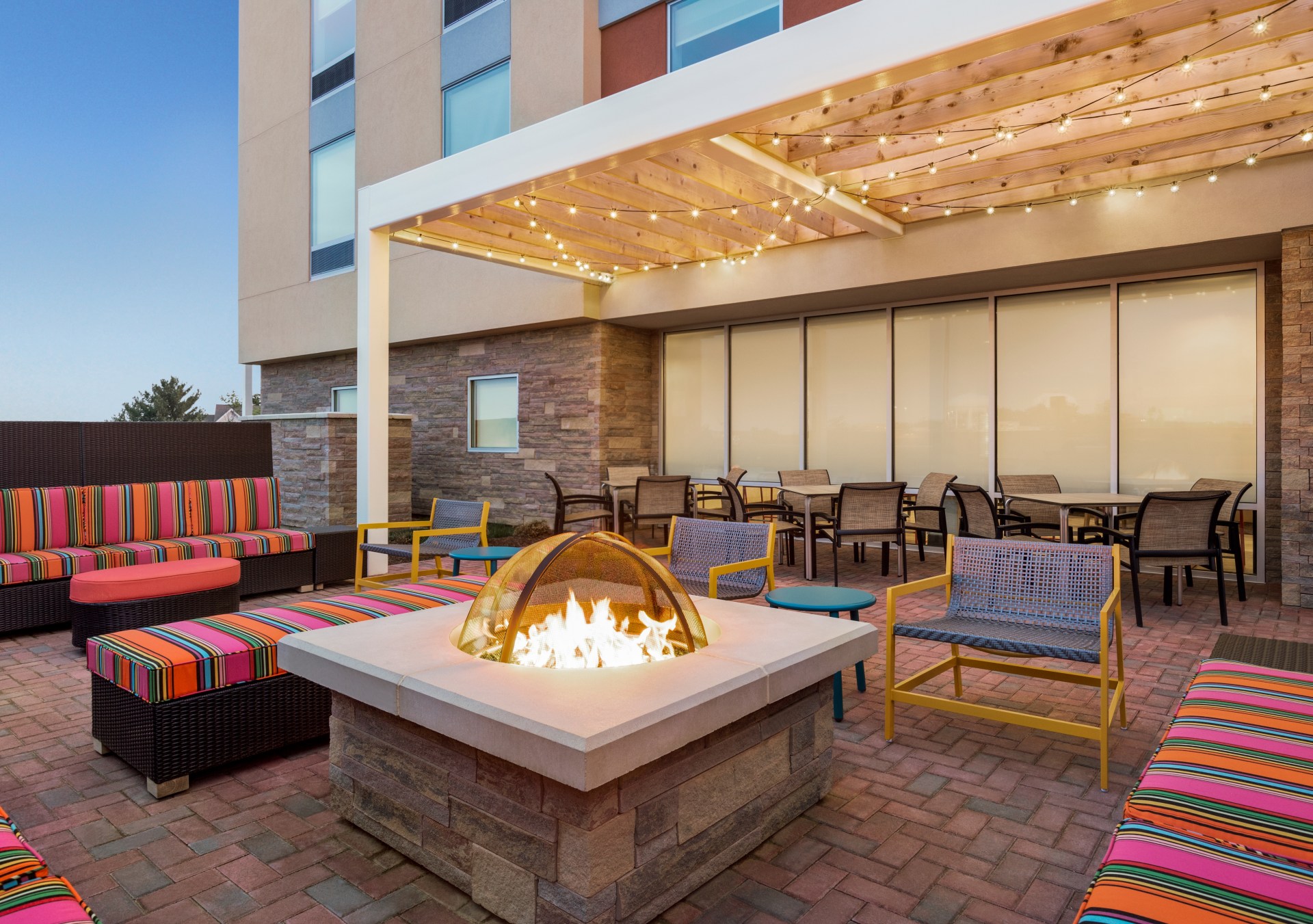 Home2 Suites by Hilton Leesburg - Outdoor Patio
