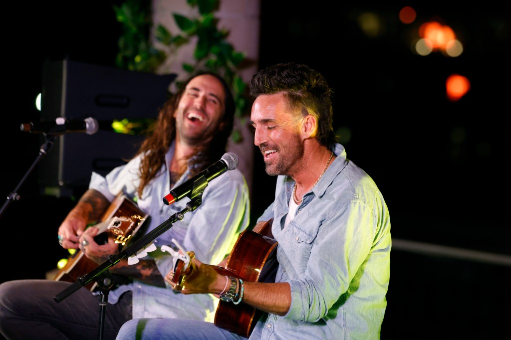 Jake Owen performance on the rooftop of Graduate by Hilton Auburn, AL