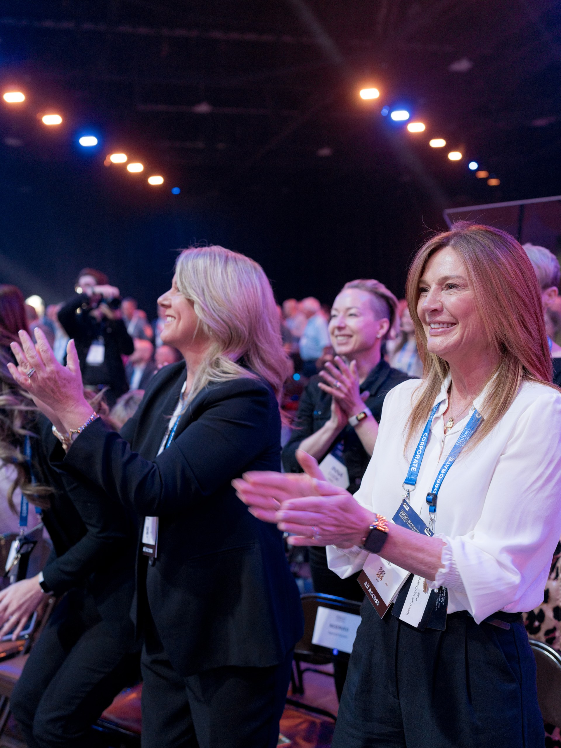 HiltonALCC - Atlanta2024, Finch Photo @benfinch-0631, people clapping, people smiling, business attire