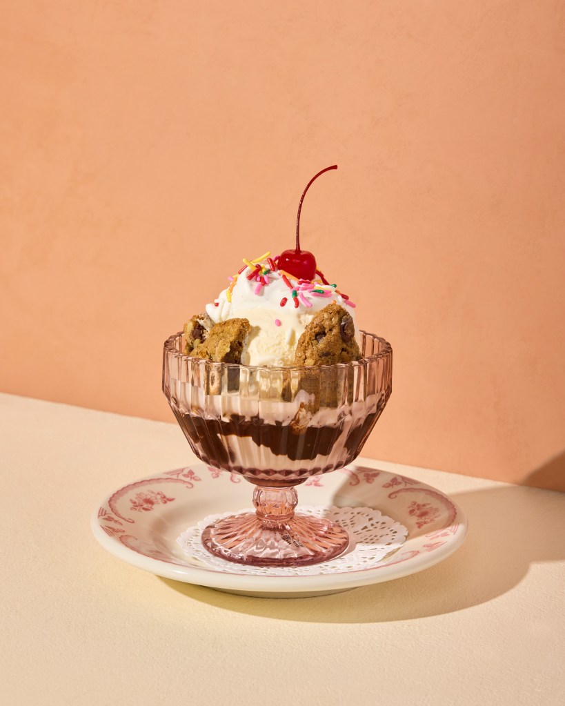 DoubleTree by Hilton - piebird - Dessert - Sundae