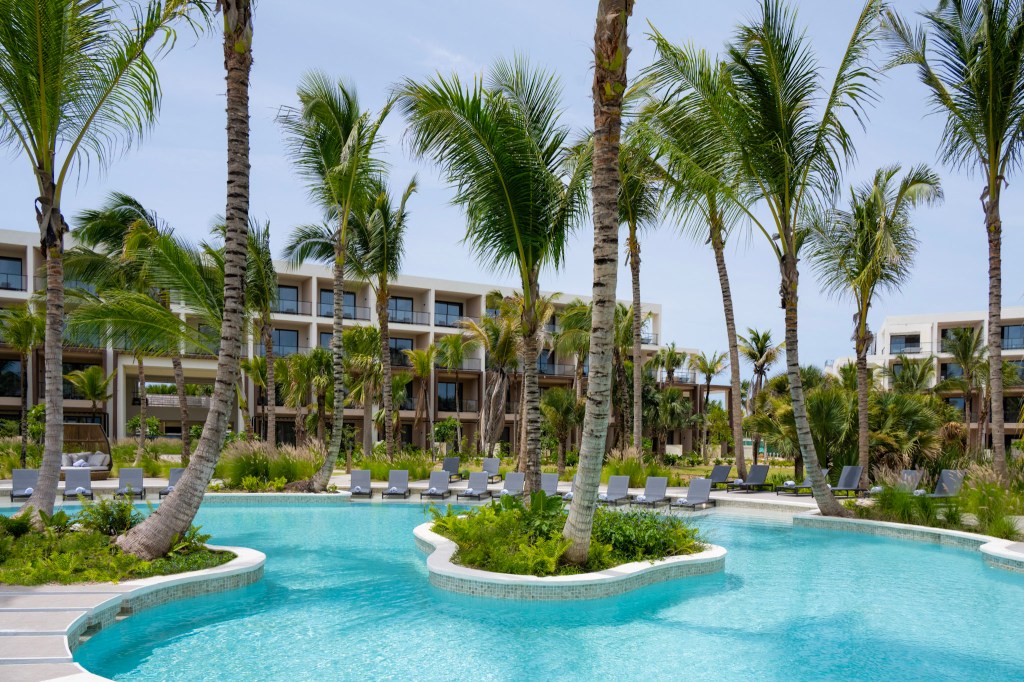 Zemi Miches Punta Cana All-Inclusive Resort, Curio Collection by Hilton - Club Azure Pool