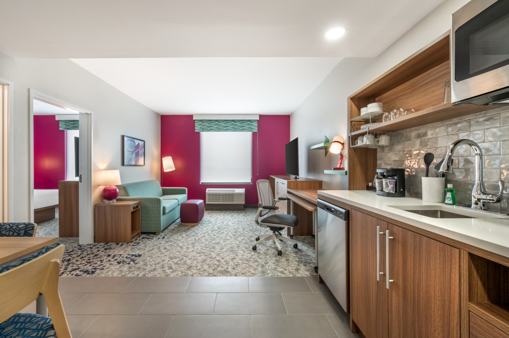 Home2 Suites by Hilton Harrisonburg University - 1 King Bed 1 Bedroom Suite