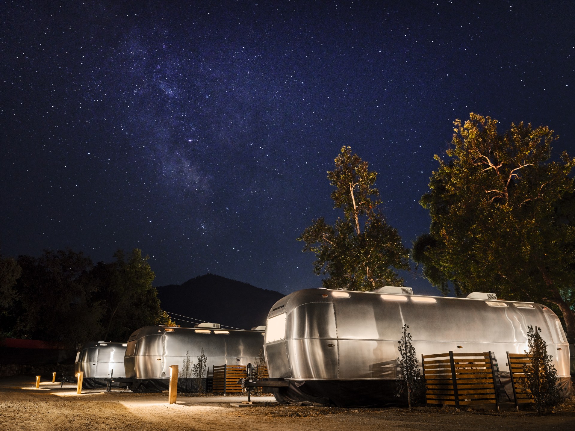 AutoCamp Sequoia - Night