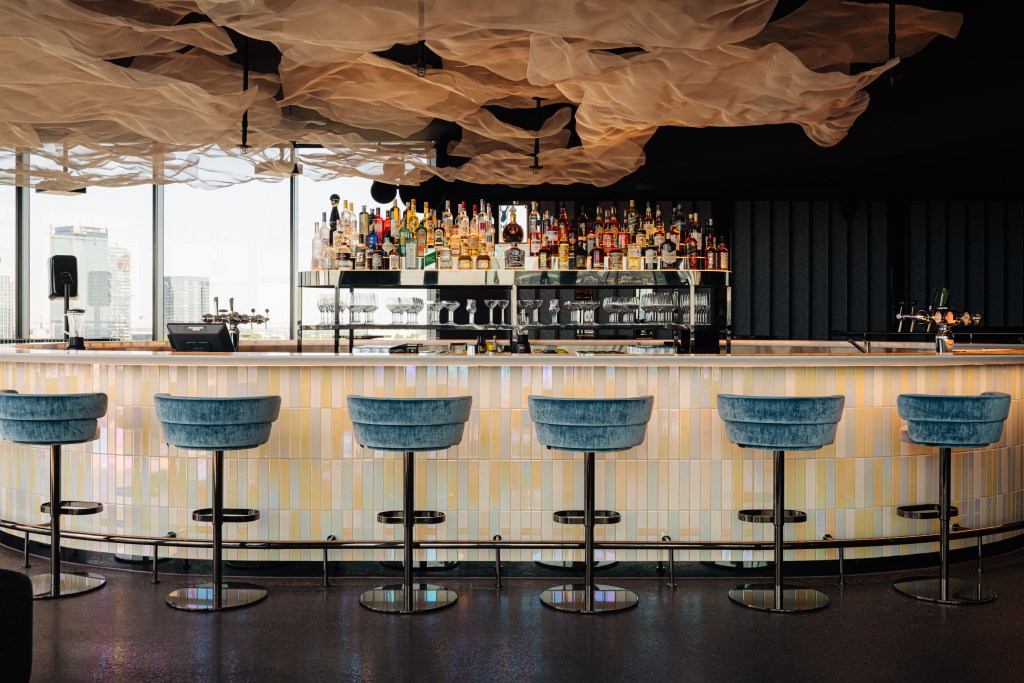 DoubleTree by Hilton Amsterdam Centraal Station - LuminAir