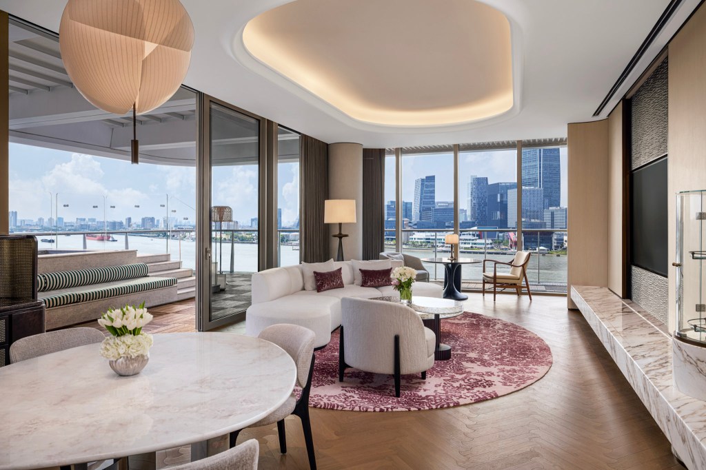 Waldorf Suite living area with river view at Waldorf Astoria Shanghai Qiantan